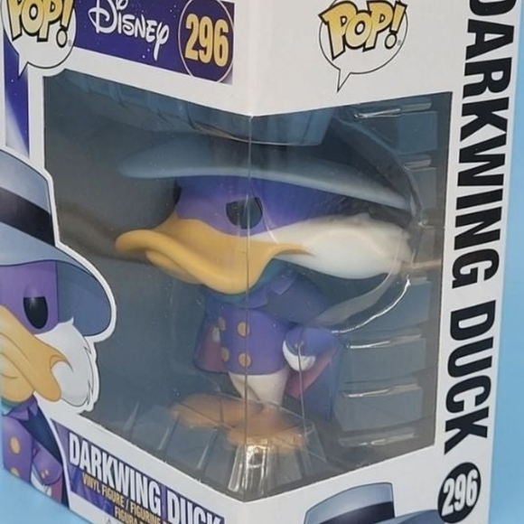Funko Pop! Disney 'DARKWING DUCK' #296. NIB - Picture 3 of 7